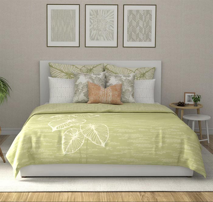Light Green Plant Leaf Hawaiian Design Duvet Cover On a King Sized Bed